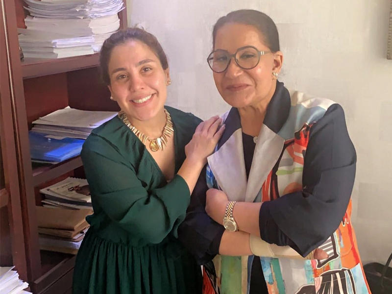 النجمتان شوق مع سعاد عبدالله