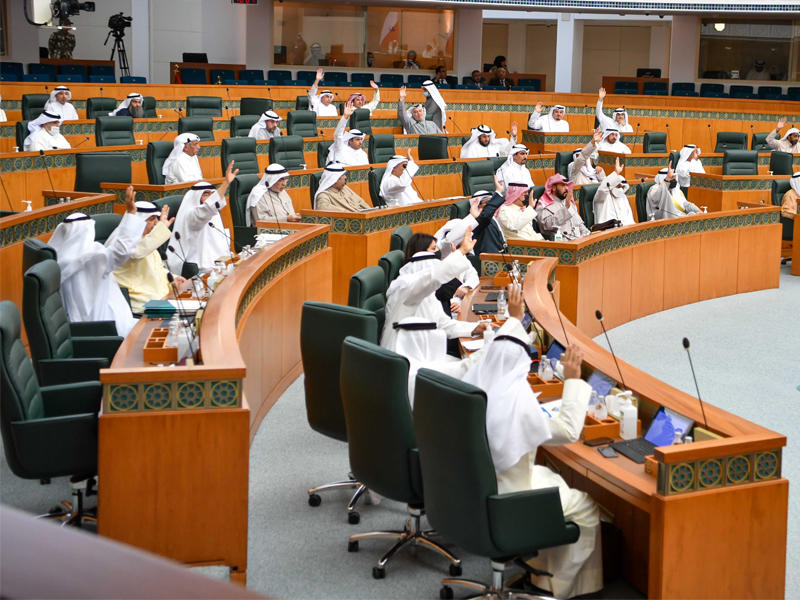 جلسة سابقة للمجلس