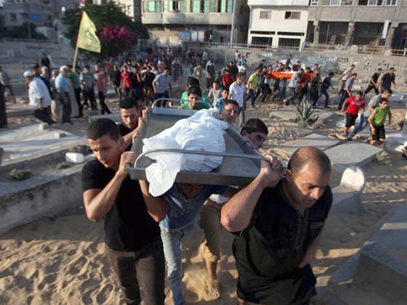 تشيع احد ضحايا العدوان الاسرائيلي 