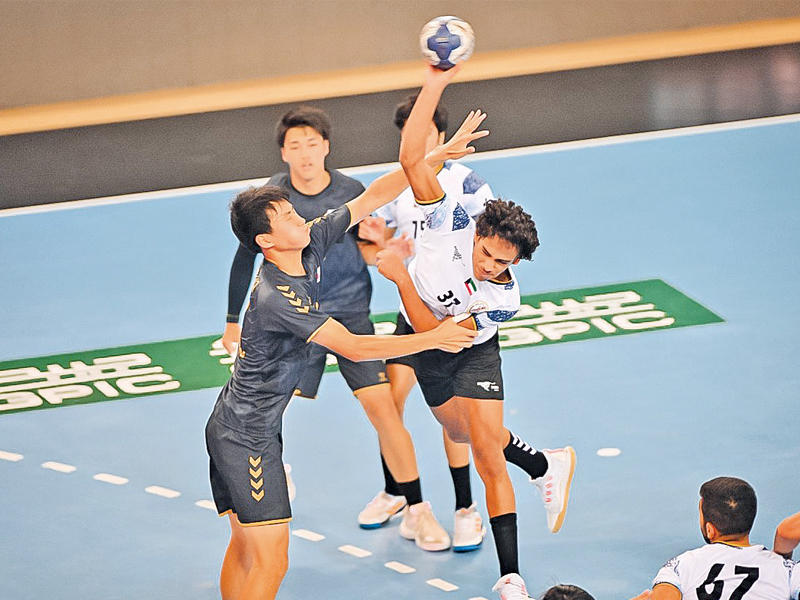 محاولة تصويب كويتية ودفاع ياباني