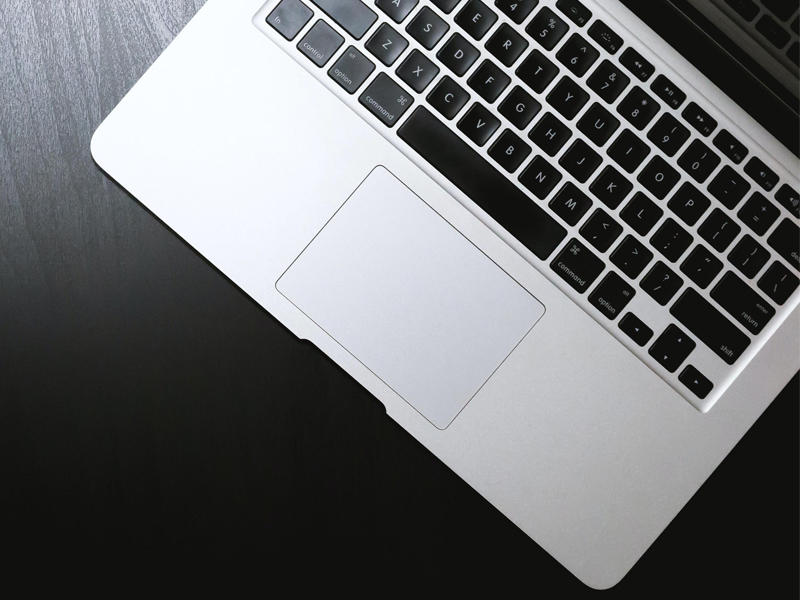 جانيت جاكسون تدمر الحواسيب