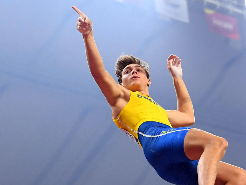  بطل العالم السويدي بلقب القفز بالزانة أرمان دوبلانتيس