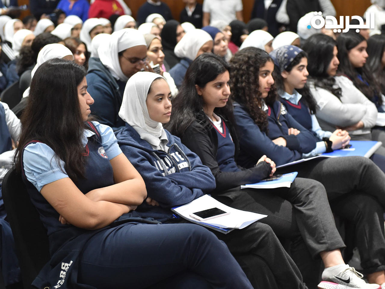 الطالبات المشاركات في المسابقة