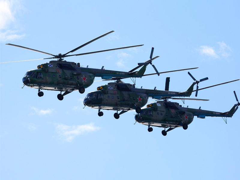 موسكو تسلح السلطات العسكرية في مالي  بعدة طائرات مروحية وطائرات هجومية