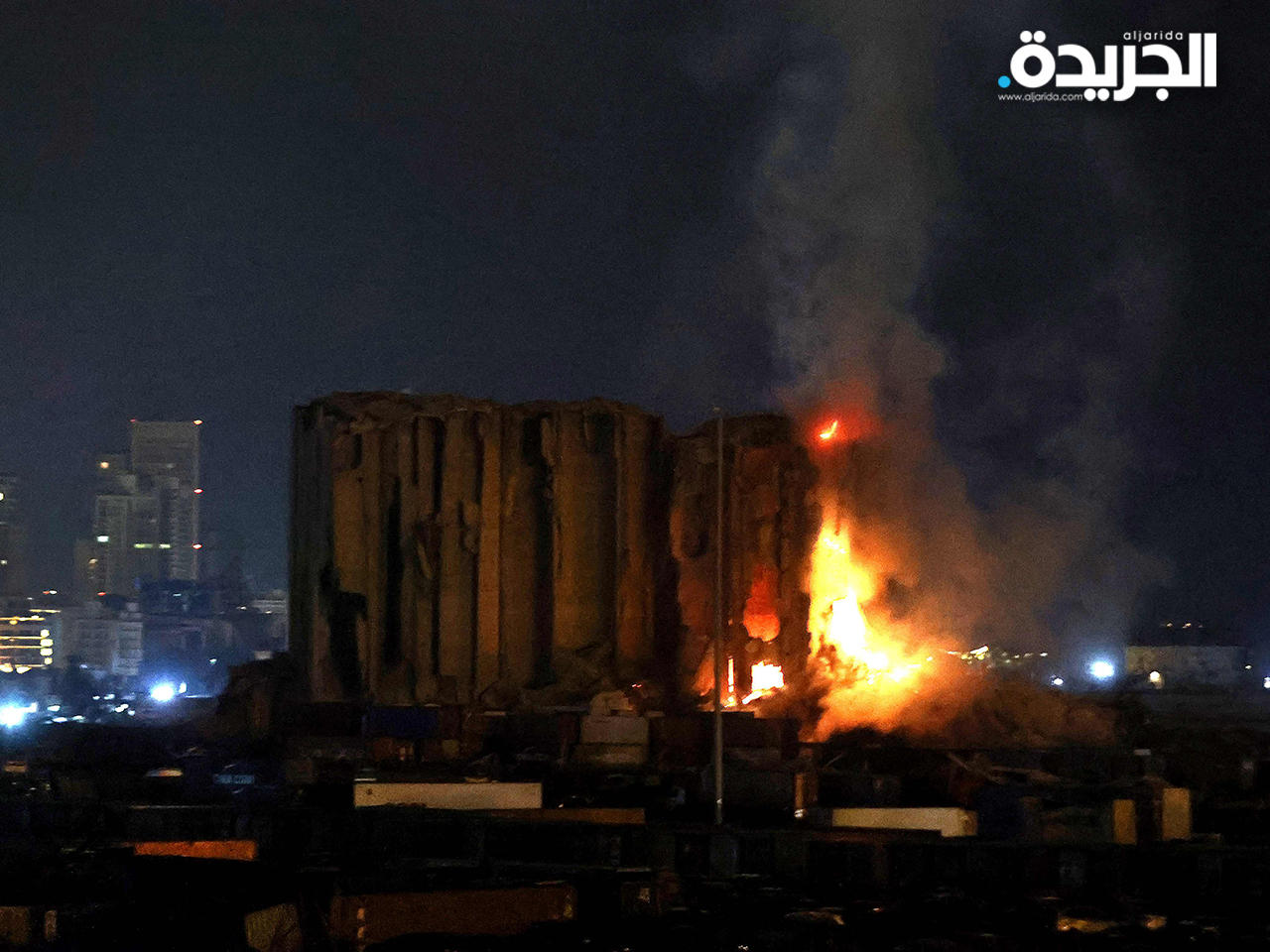 انهيار 4 صوامع جديدة من إهراءات القمح في مرفأ بيروت