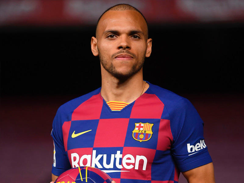  مهاجم برشلونة الدنماركي مارتين برايثويت