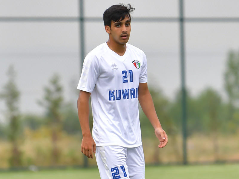  اللاعب سلمان البوص