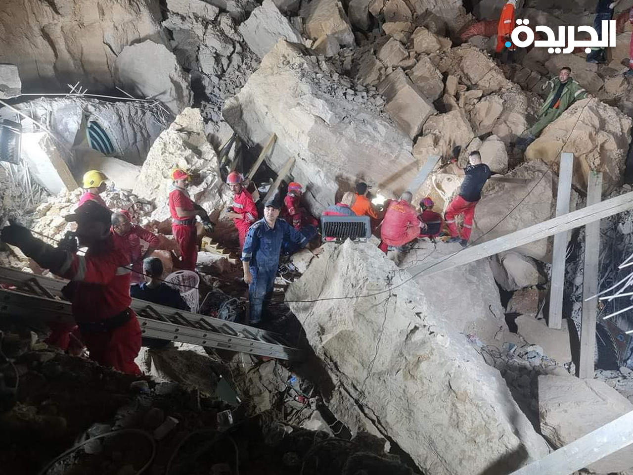 موقع الانهيار