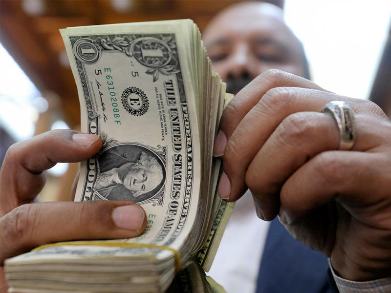 تحويلات المصريين بالخارج ترتفع 