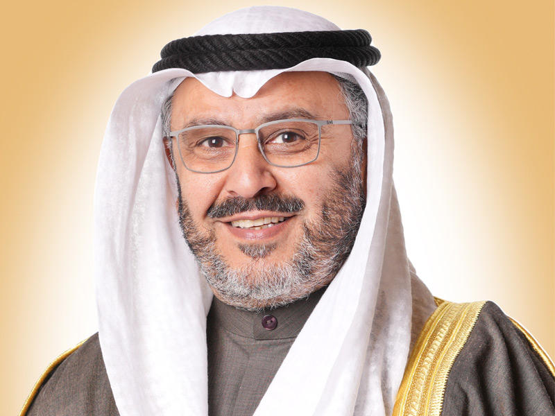 وزير التجارة والصناعة وزير الشؤون الاجتماعية والتنمية المجتمعية فهد الشريعان