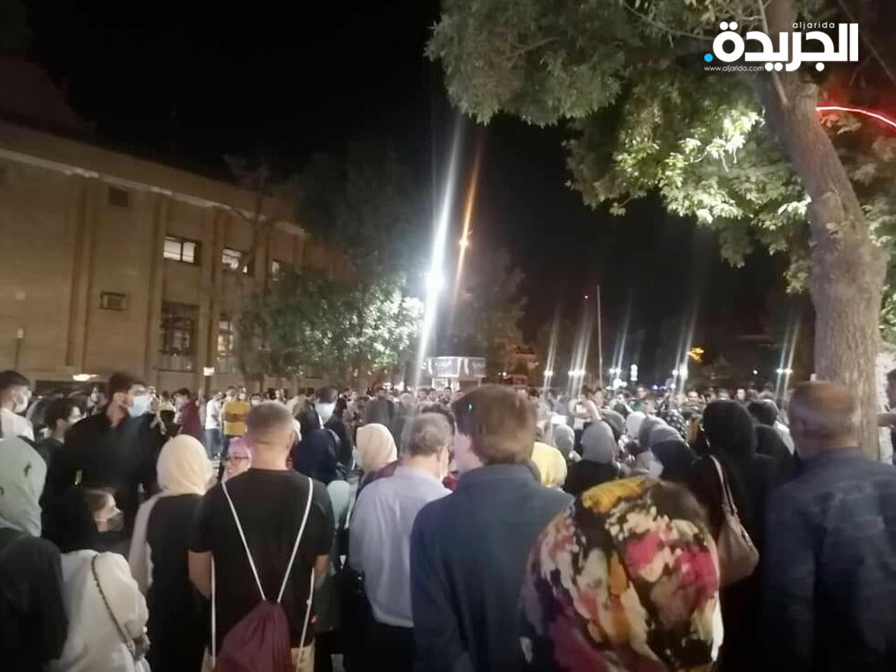 المئات احتجوا على نقص مياه الشرب في غرب إيران