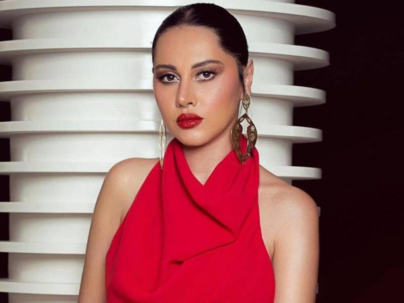  النجمة ياسمين رئيس