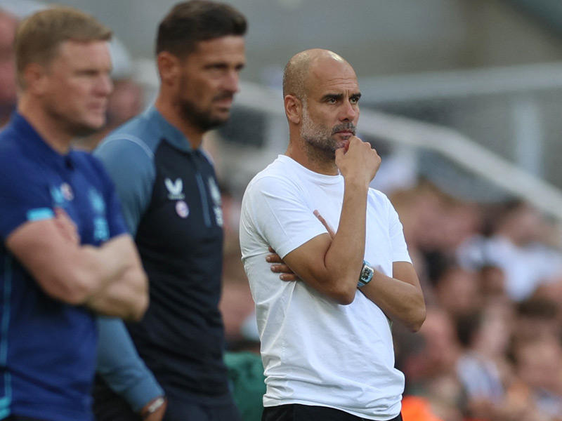  مدرب مانشستر سيتي بيب غوارديولا