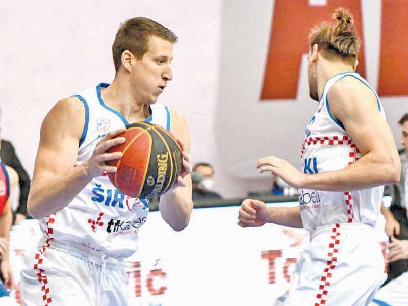 الصربي ميتروفيتش