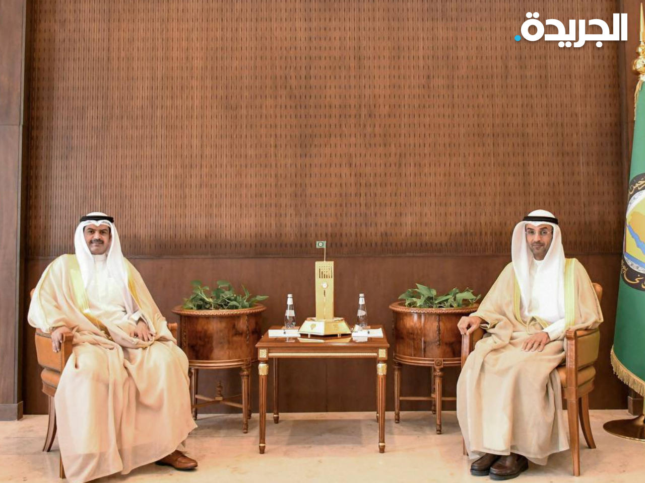 الحجرف خلال استقباله سفير الكويت الجديد لدى اليمن