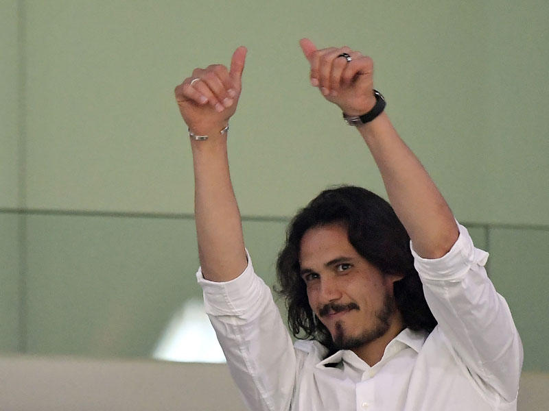 المهاجم المخضرم الأوروغوياني إدينسون كافاني