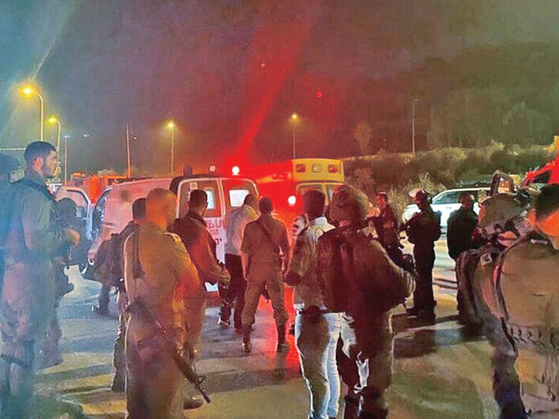 اصابة مستوطنان إسرائيليان