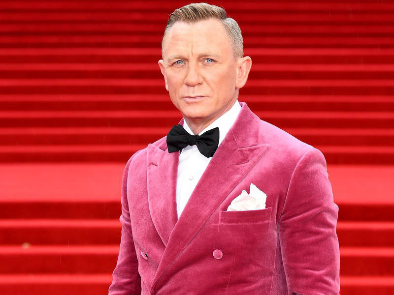  النجم العالمي دانيال كريغ