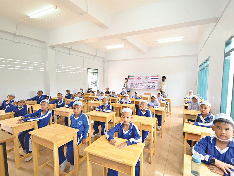 مدرسة للتعليم الابتدائي بولاية بيتلونغ في تايلند