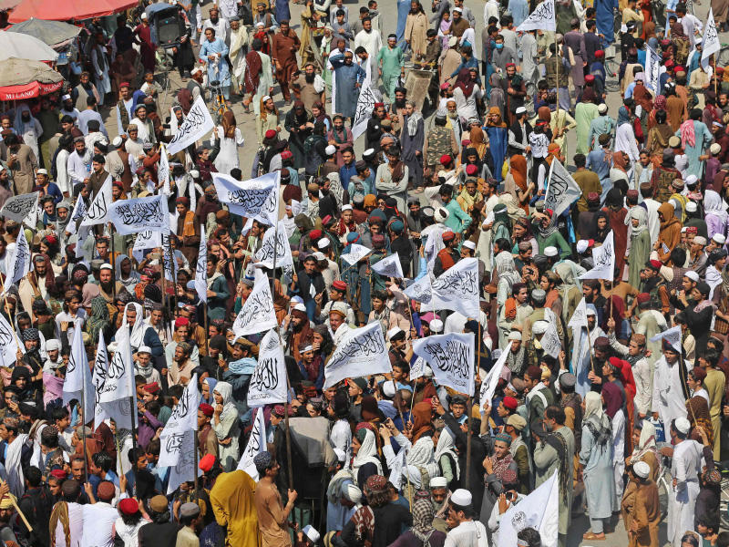 احتفالات بالذكرى الأولى للانسحاب الأميركي