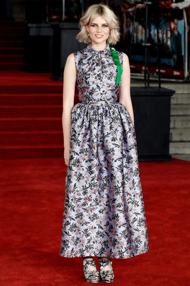 الممثلة لوسي بوينتون 