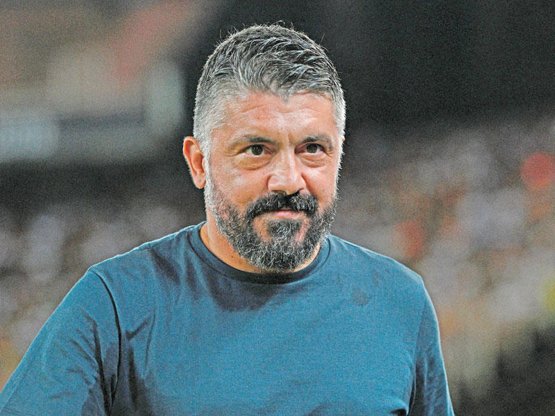  المدير الفني لفالنسيا جينارو غاتوزو