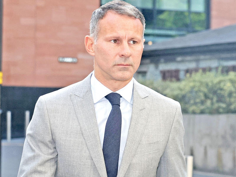  لاعب كرة القدم السابق في مانشستر يونايتد، الويلزي راين غيغز