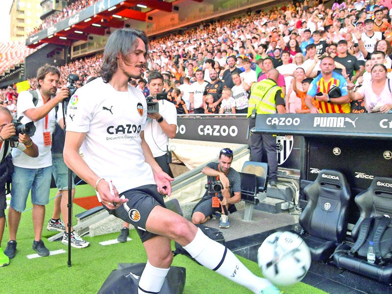 الأوروغوائي إدينسون كافاني