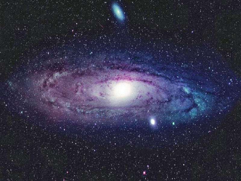 المجرة الجديدة قطبية حلقية نادرة