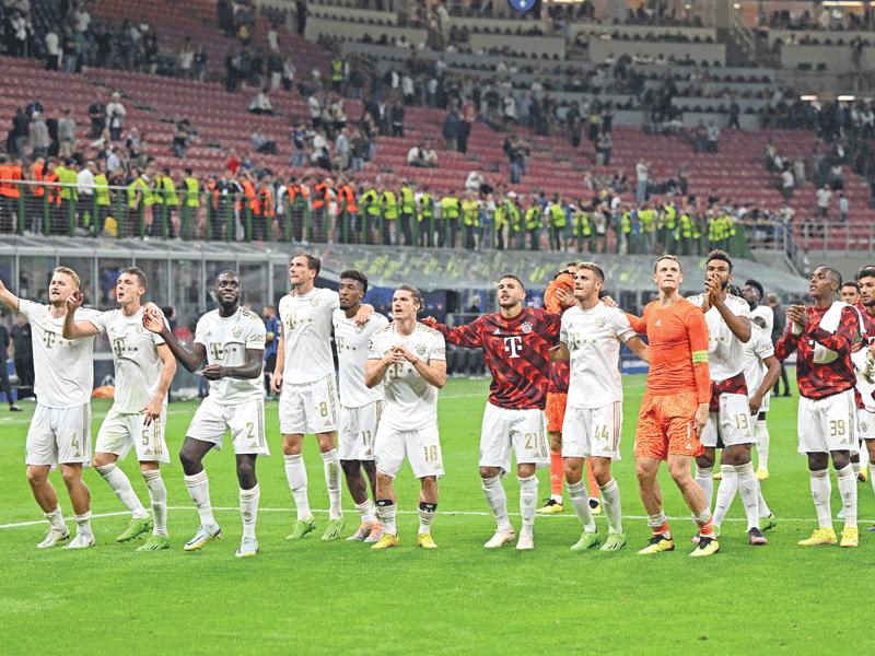 فرحة لاعبي بايرن ميونيخ بعد الفوز على الإنتر