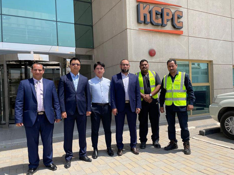 جانب من الزيارة 