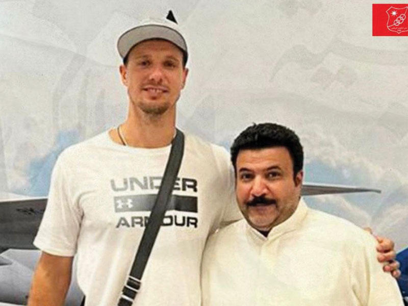 مدير اللعبة منصور الشمري - محترف الفريق الأول للكرة الطائرة بنادي الكويت، الروسي رومان دانيلوف