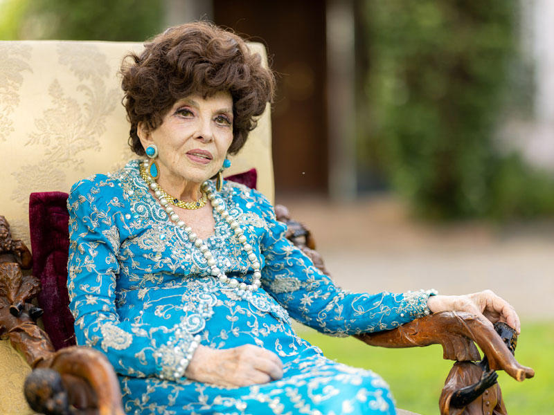 الممثلة جينا لولوبريجيدا 