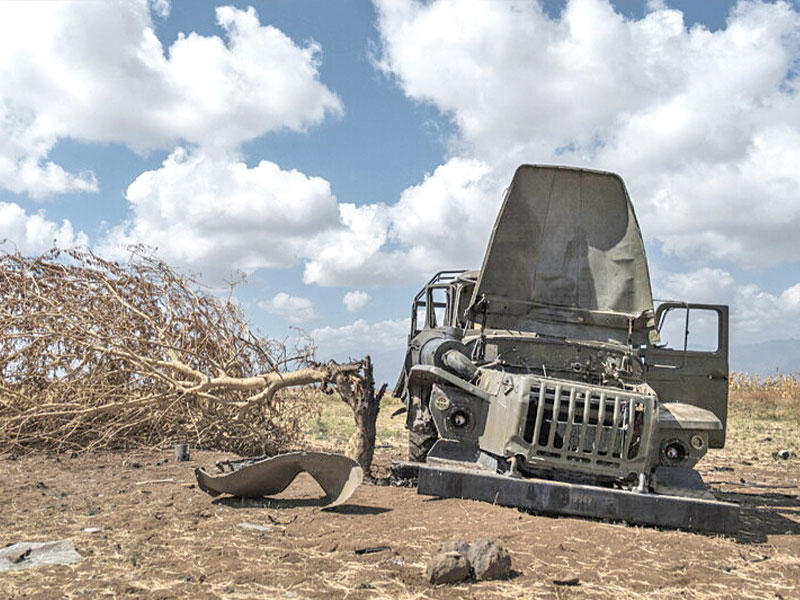اثار الضربة الجوية في عاصمة إقليم تيغراي