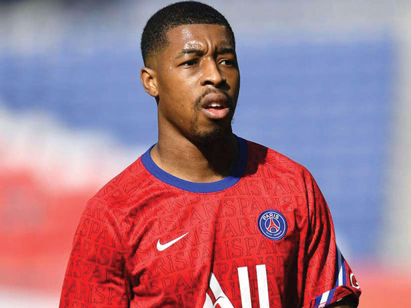  مدافع باريس سان جرمان بريسنيل كيمبيمبي