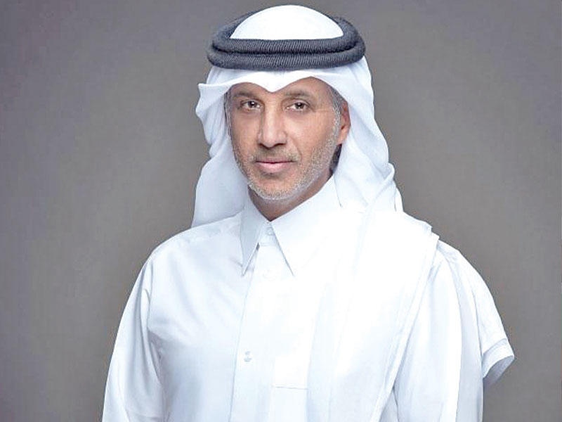  رئيس الاتحادين القطري والخليجي لكرة القدم، الشيخ حمد بن خليفة
