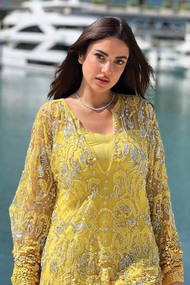 الفنانة درة 