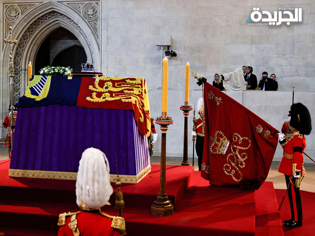 تابوت الملكة إليزابيث الثانية داخل قاعة وستمنستر