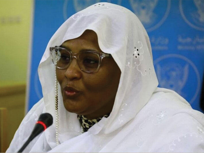  عضوة المكتب السياسي لحزب الأمة القومي زينب الصادق المهدي