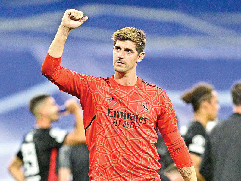  حارس مرمى ريال مدريد تيبو كورتوا