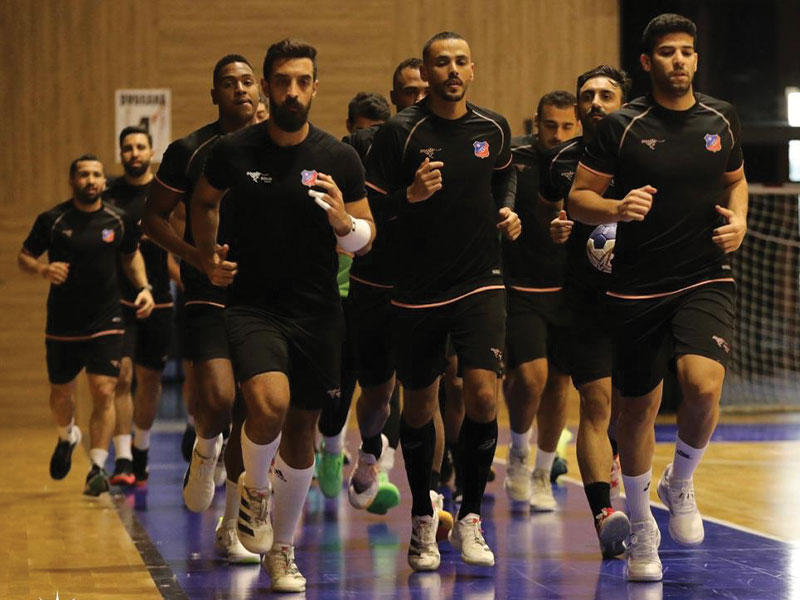 جانب من تدريبات فريق الكويت في معسكر البوسنة