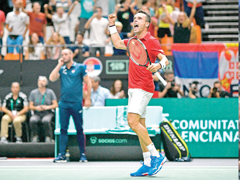 الإسباني روبرتو باوتيستا