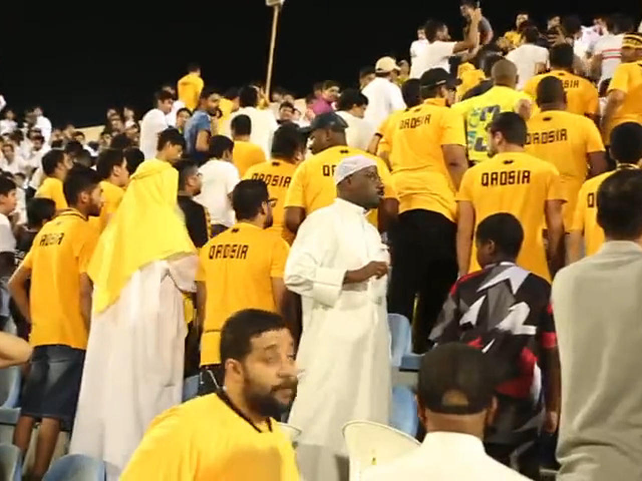 جماهير القادسية أدارت ظهرها للفريق