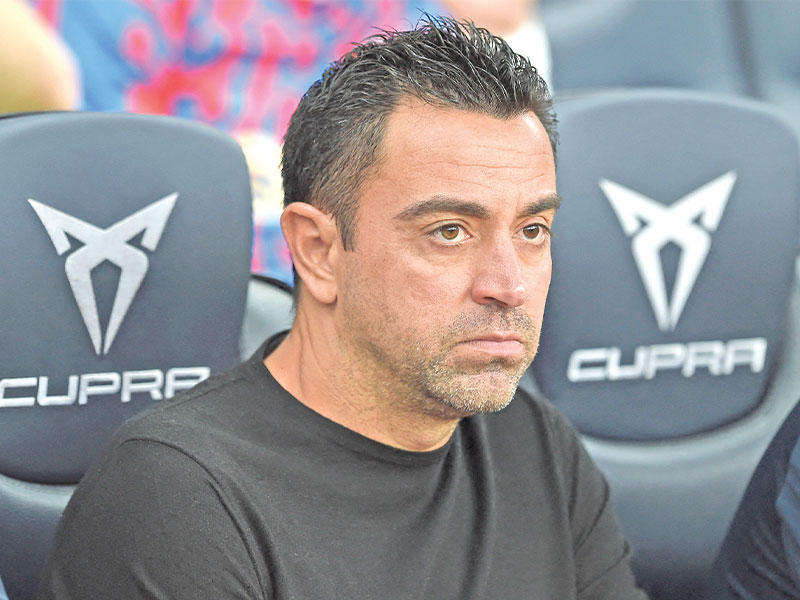  مدرب برشلونة تشافي هرنانديز