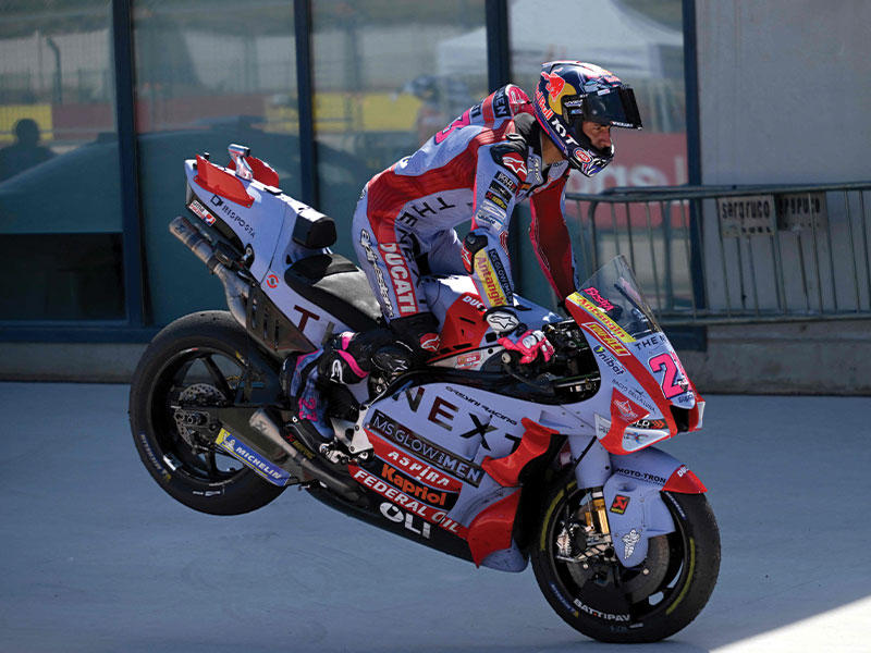 الإيطالي إينيا باستيانيني