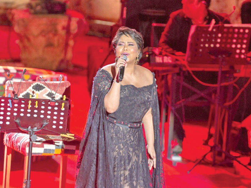 النجمة شيرين عبدالوهاب