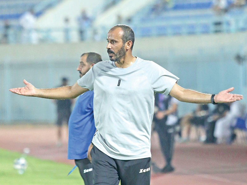 مدرب نادي الساحل محمد دهيلس