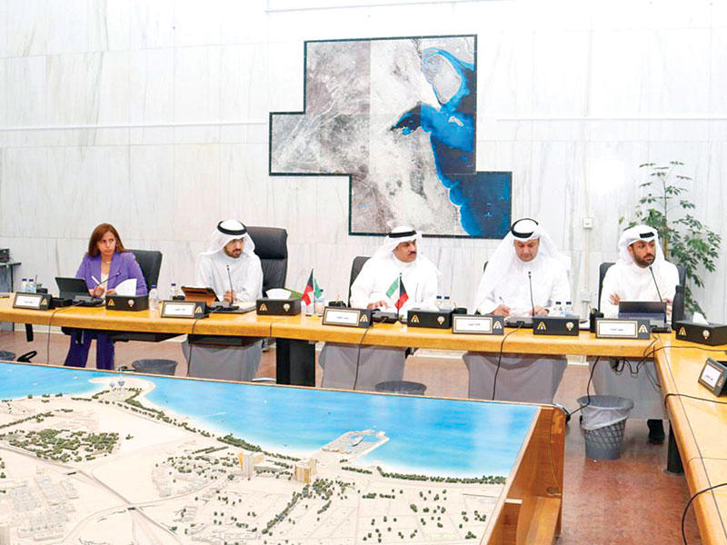 جانب من اجتماع لجنة محافظة الجهراء