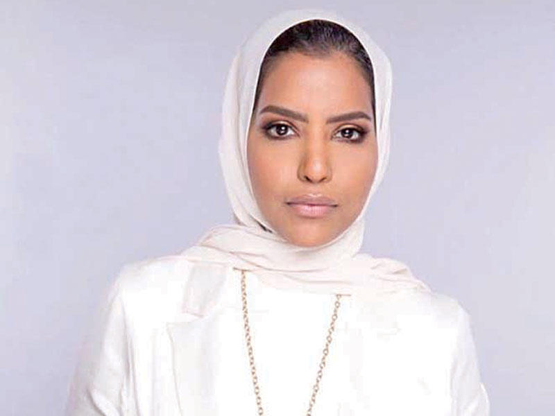  الفنانة آلاء الهندي  