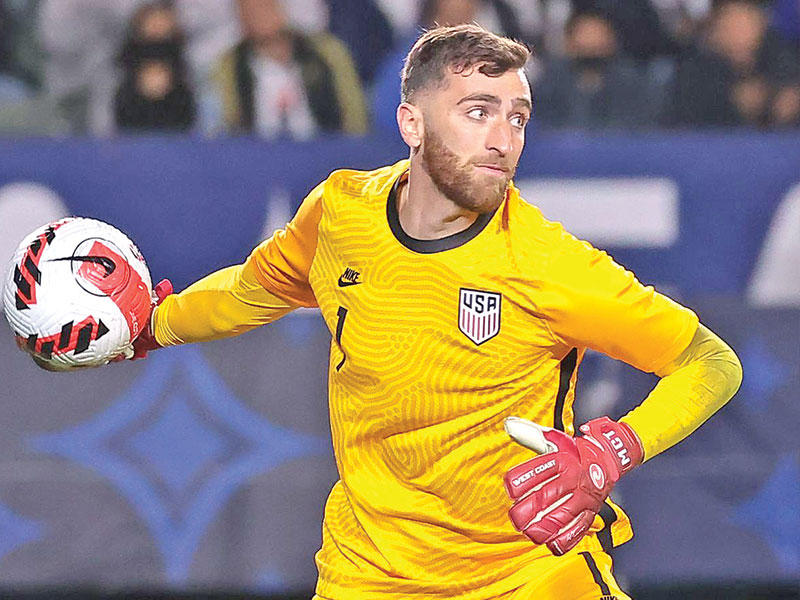 الحارس مات تيرنر